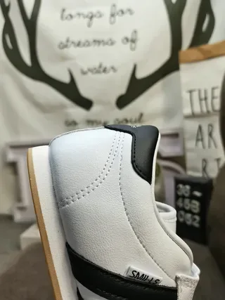 Adidas Samba OG White Black Laceless Lifestyle Sneakers 3