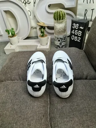Adidas Samba OG White Black Laceless Lifestyle Sneakers 8