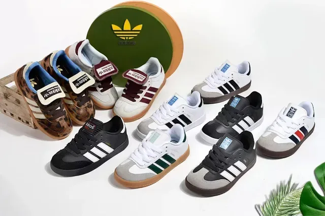 Adidas Samba OG White Maroon Gum Lifestyle Sneakers 2