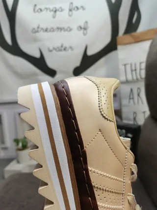 Adidas Samba Platform Beige Lifestyle Sneakers 3