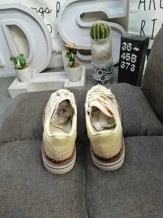 Adidas Samba Platform Beige Lifestyle Sneakers 7