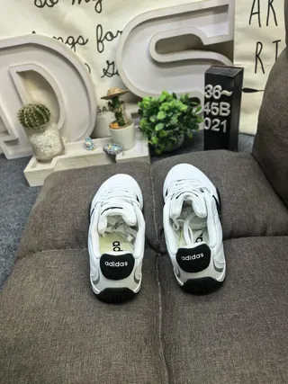 Adidas Samba White and Black Lifestyle Sneakers 8