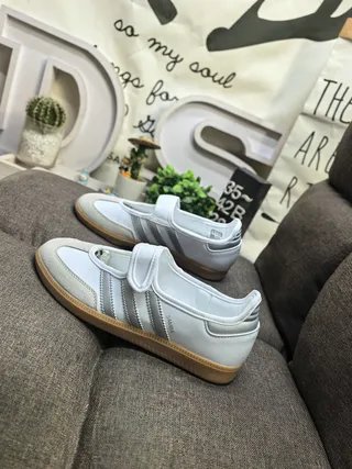 Adidas Samba White and Silver Lifestyle Sneakers 7