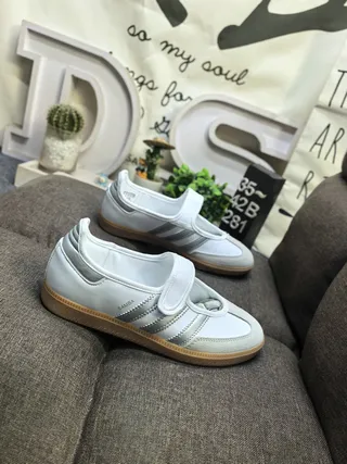 Adidas Samba White and Silver Lifestyle Sneakers 9