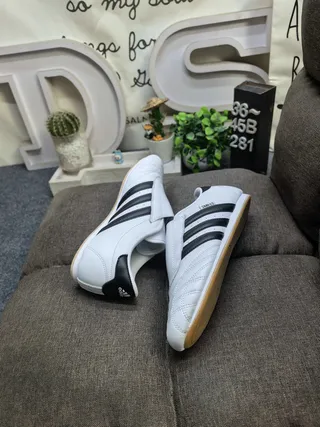 Adidas Samba White Black Sans lacets Slip-On matelassé Vamp Chaussures de soccer indoor 6