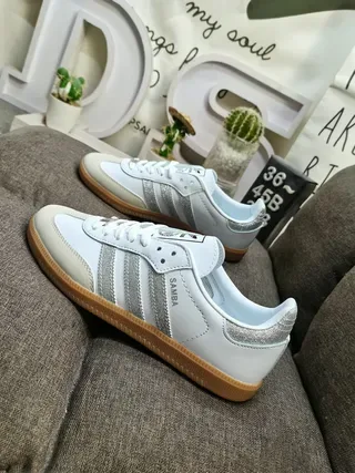 Adidas Samba White Silver Low-Top Glitter Stripe Detail Lifestyle Sneakers 7