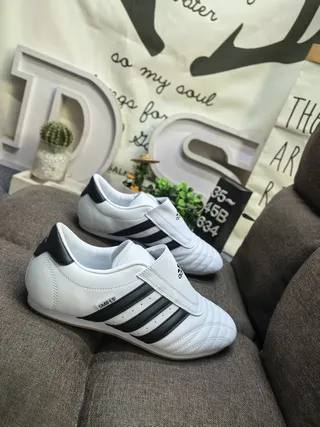 Adidas Sambas Chaussures de football indoor blanches et noires 9