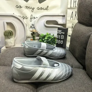 Adidas Silver White Quilted Toe Box Three-Stripe Side Panel Mary Jane Shoes