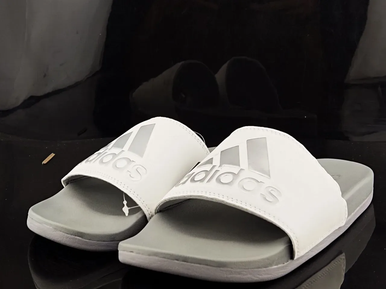 Adidas Slide White and Gray Slipper 2