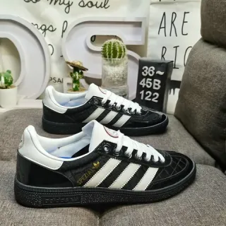 Adidas Spezial काले और सफेद क्विल्टेड लाइफस्टाइल स्नीकर