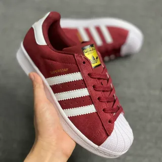 Adidas Superstar बर्गंडी सुड लाइफस्टाइल स्नीकर
