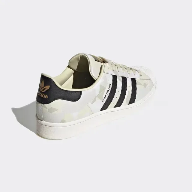 Adidas Superstar Camo Print Shell-Toe लाइफस्टाइल स्नीकर 13