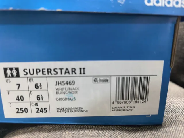 Adidas Superstar White and Black Lifestyle Sneakers 22