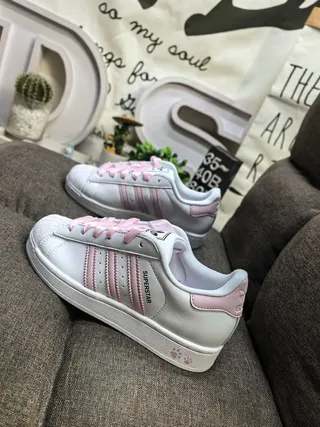 Adidas Superstar White and Pink Lifestyle Sneakers 7