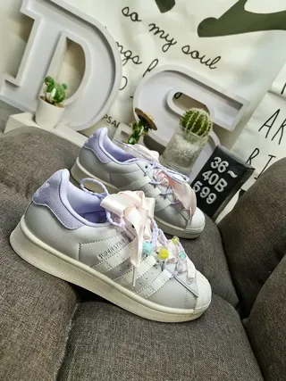 Adidas Superstar White and Pink Lifestyle Sneakers 9