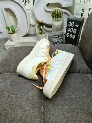 Adidas Superstar White and Pink Lifestyle Sneakers 16