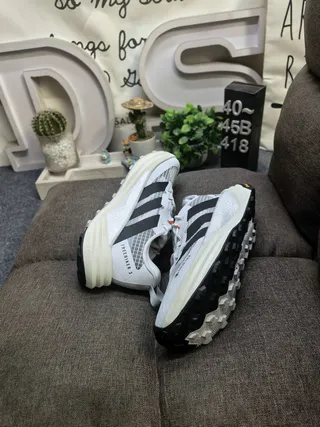 Adidas Terrex Agravic Flow GORE-TEX White Black Running Shoes 6