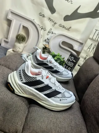 Adidas Terrex Agravic Flow GORE-TEX White Black Running Shoes 9