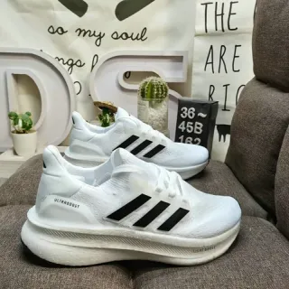 Adidas Ultraboost Chaussures de course blanches noires