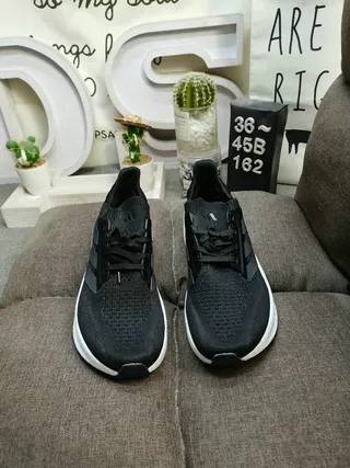Adidas Ultraboost White Black Running Shoes 20