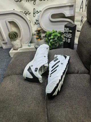 Adidas White and Black Three-Stripe Mesh Lifestyle Sneakers 6