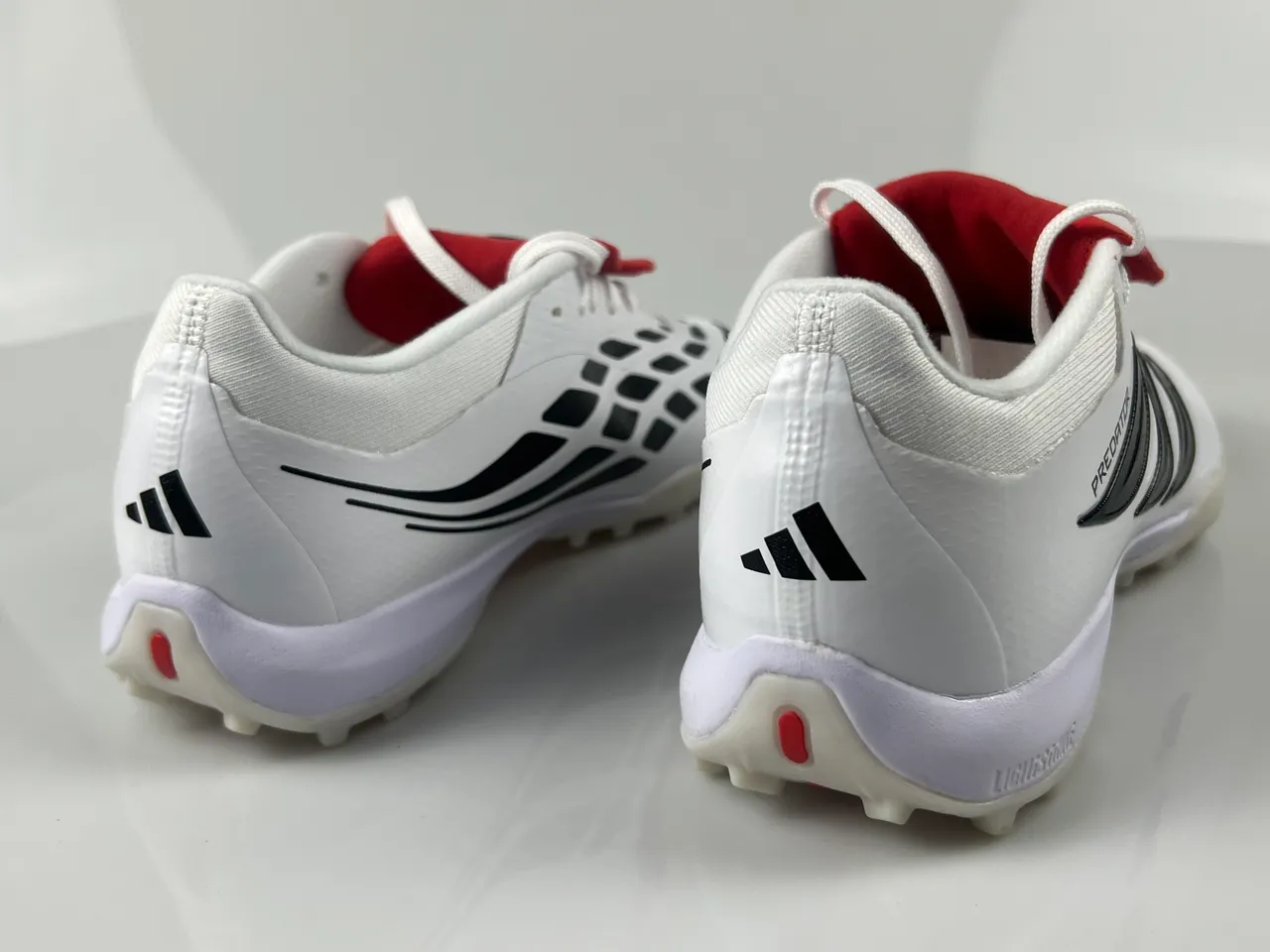 Adidas Blanco Negro Bajo Corte Superior Sintético Césped Zapatos de Fútbol 10