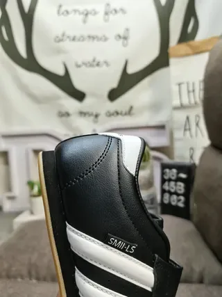 Adidas White Black Low-Top Leather Upper Lifestyle Sneakers 13