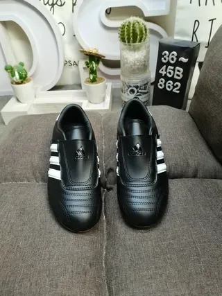Adidas White Black Low-Top Leather Upper Lifestyle Sneakers 20
