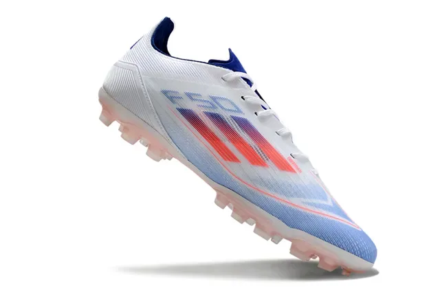 Adidas White Blue Low-Cut Upper Synthétique Rayures Dégradées Graphiques Chaussures de Football Tacos Firmes 2