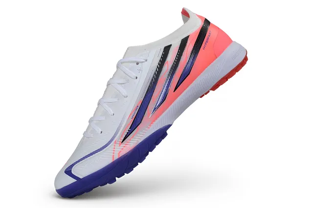 Adidas Chaussures de Football Turf Synthétiques Blanc et Bleu Bas Graphique Trois Rayures Latérales 4