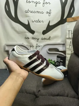 Adidas White Brown Laceless Velcro Strap Closure Lifestyle Sneakers 5