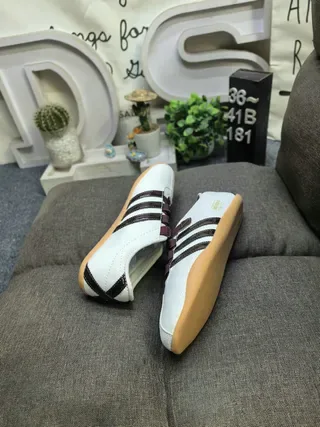 Adidas White Brown Laceless Velcro Strap Closure Lifestyle Sneakers 6