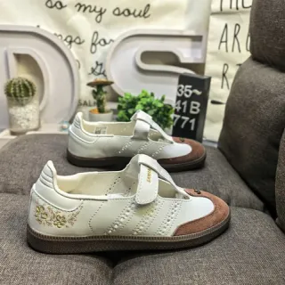 Adidas White Brown Laceless Velcro Strap Perforated 3-Stripe Side Panels Lifestyle Sneakers