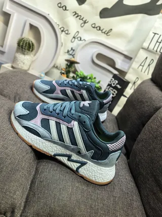Adidas White Purple Layered Mesh And Synthetic Upper Sculpted Textured Midsole Lifestyle Sneakers 17