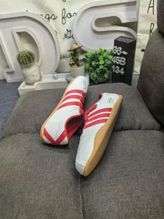 Adidas White Red Laceless Velcro Strap Lifestyle Sneakers 6