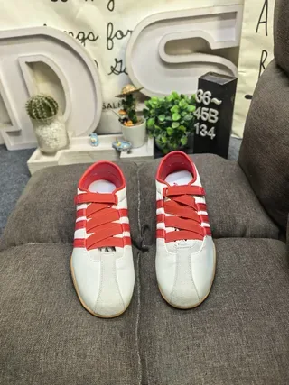 Adidas White Red Laceless Velcro Strap Lifestyle Sneakers 10