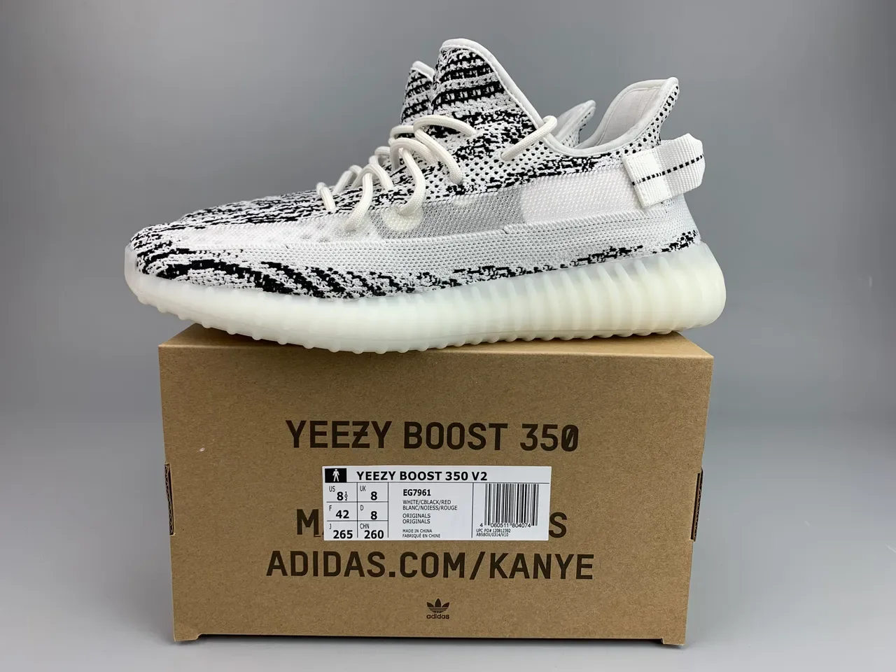 Adidas Yeezy Boost 350 V2 Zebra Lifestyle Sneakers 3