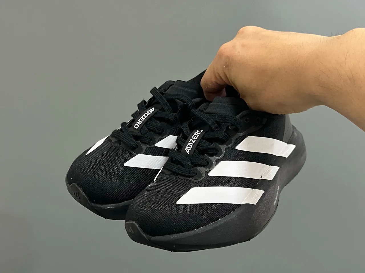 Adidas Zapatillas de correr amarillo negro low-top con upper de knit 3
