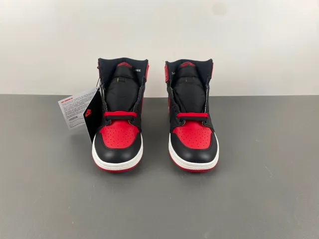 Air Jordan 1 Black Red White Basketball Shoes 12