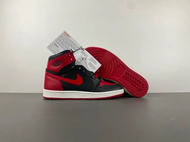 Air Jordan 1 Black Red White Basketball Shoes 13