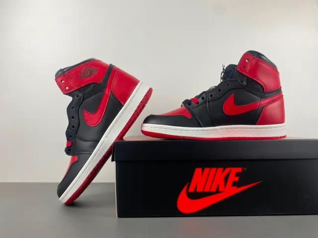 Air Jordan 1 Black Red White Basketball Shoes 15