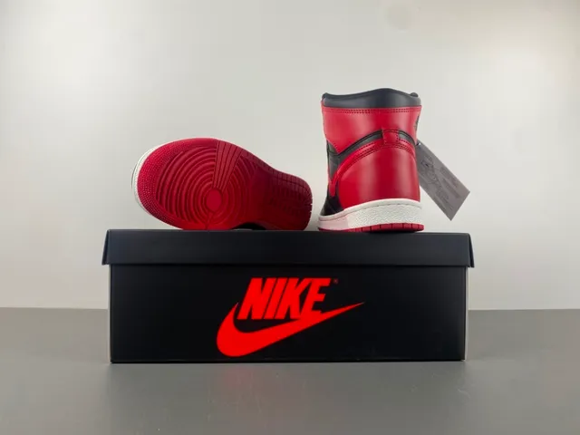 Air Jordan 1 Black Red White Basketball Shoes 17