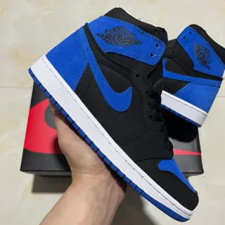 Air Jordan 1 黑色皇家蓝麂皮高帮篮球鞋