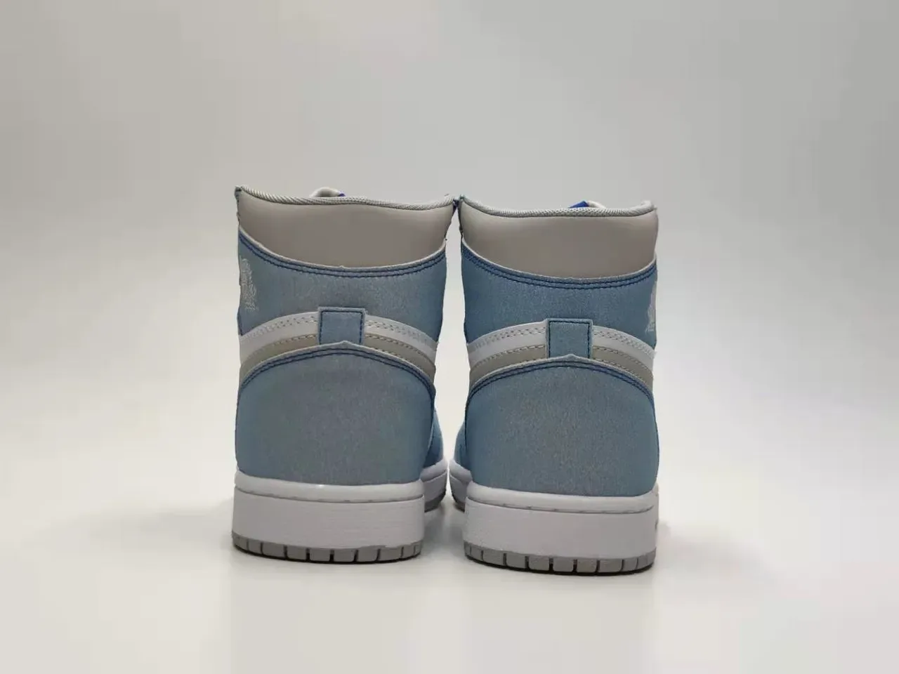 Air Jordan 1 Chaussures de Basketball Texturées en Denim Bleu Blanc Gris 4