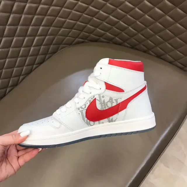 Air Jordan 1 High Tênis de Basquete Vermelho e Branco 3