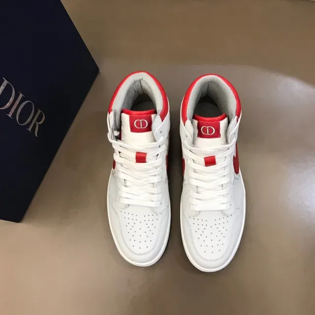 Air Jordan 1 High Tênis de Basquete Vermelho e Branco 9