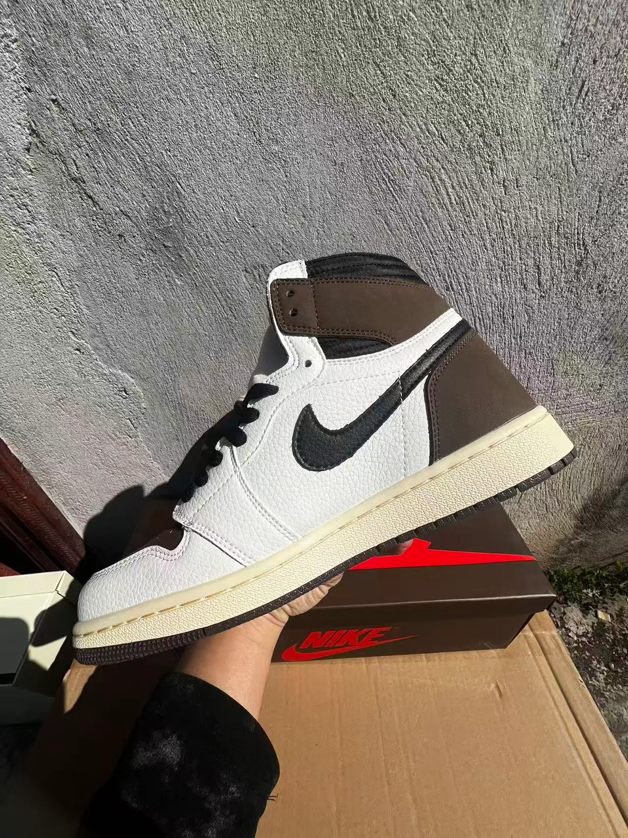 Air Jordan 1 High White Black Brown Basketball Shoes 5