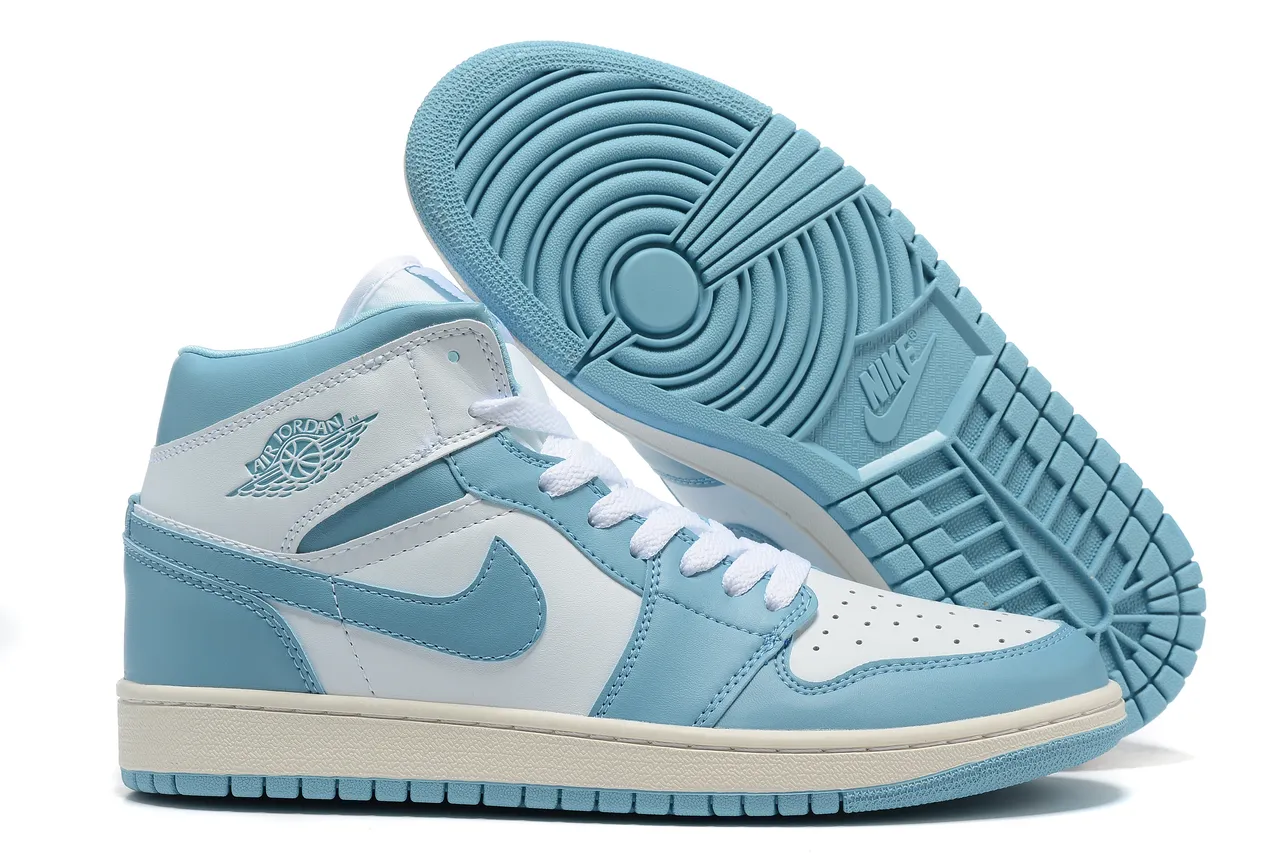 Air Jordan 1 Light Blue and White Basketball Shoes 3