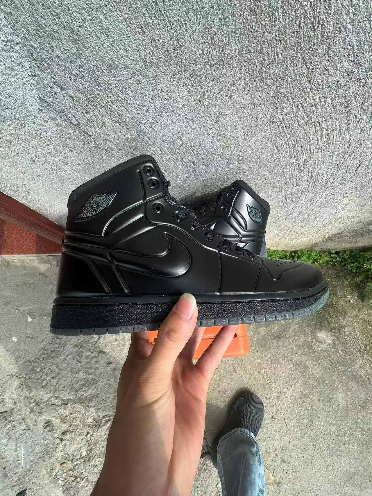 Air Jordan 1 मोनोक्रोम काले हाई-टॉप बास्केटबॉल जूते 7