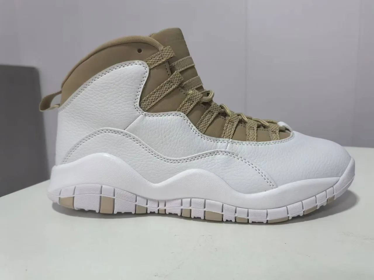 Air Jordan 10 White Beige Basketball Shoes 4
